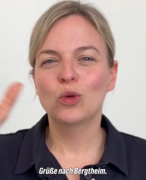 Grüße nach Bergtheim von Katharina Schulze!